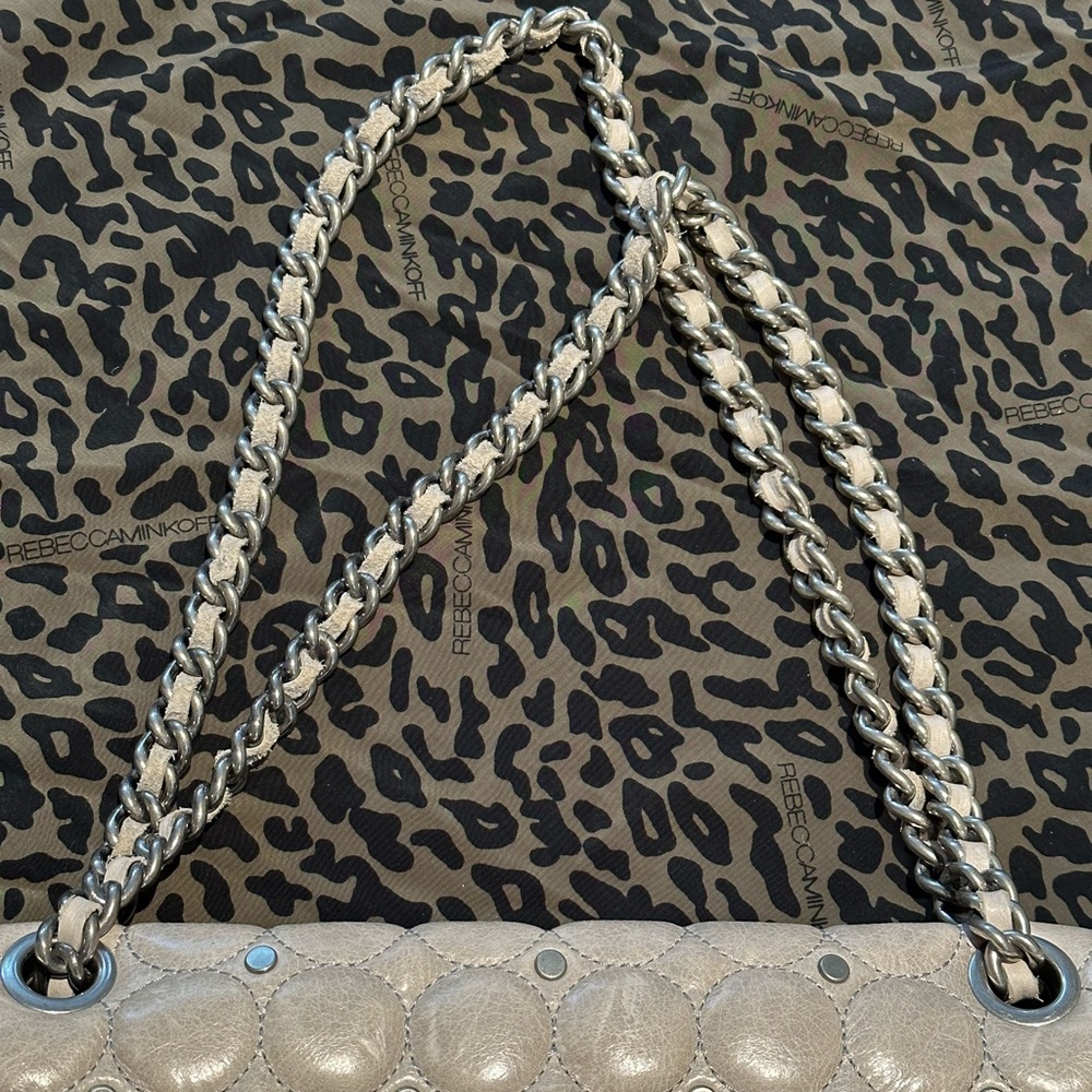 Rebecca Minkoff Quilted Crossbody bag with studs - Picture 9 of 9